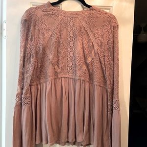 American Eagle Long Sleeve Top